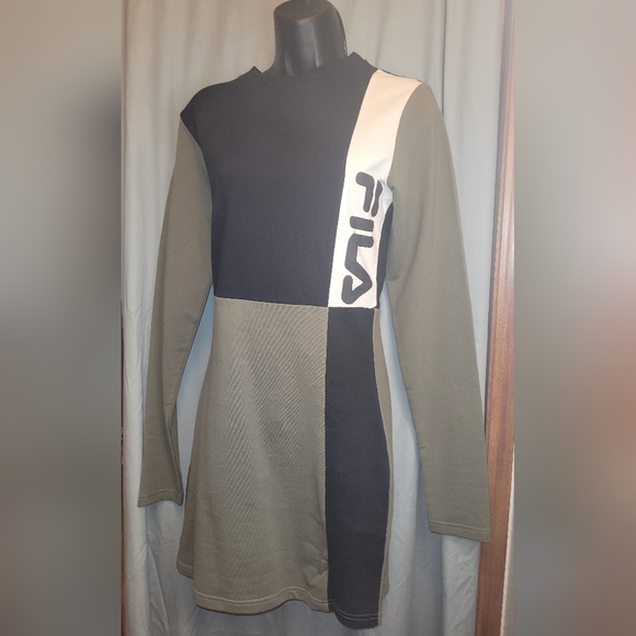 Fila T-shirt dress. - Picture 1 of 4